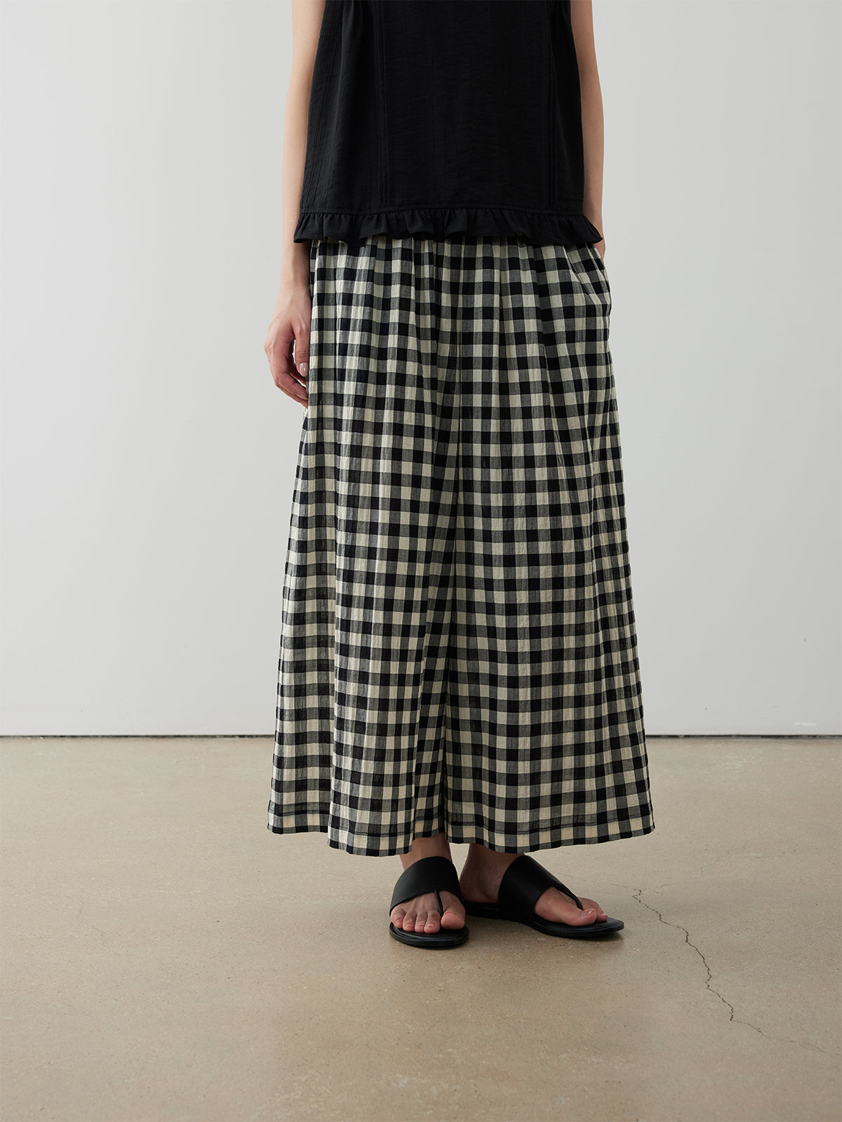 Check Wide-Leg Cropped Trousers