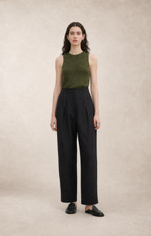 Black Linen Carrot-Fit Trousers