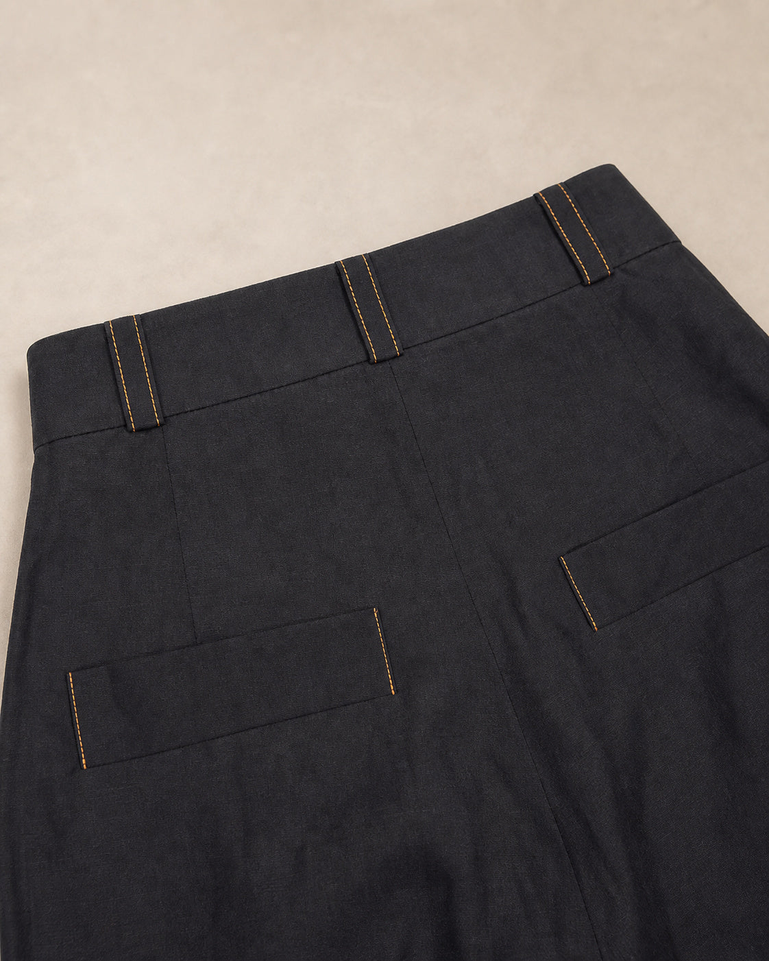 Black Linen Carrot-Fit Trousers