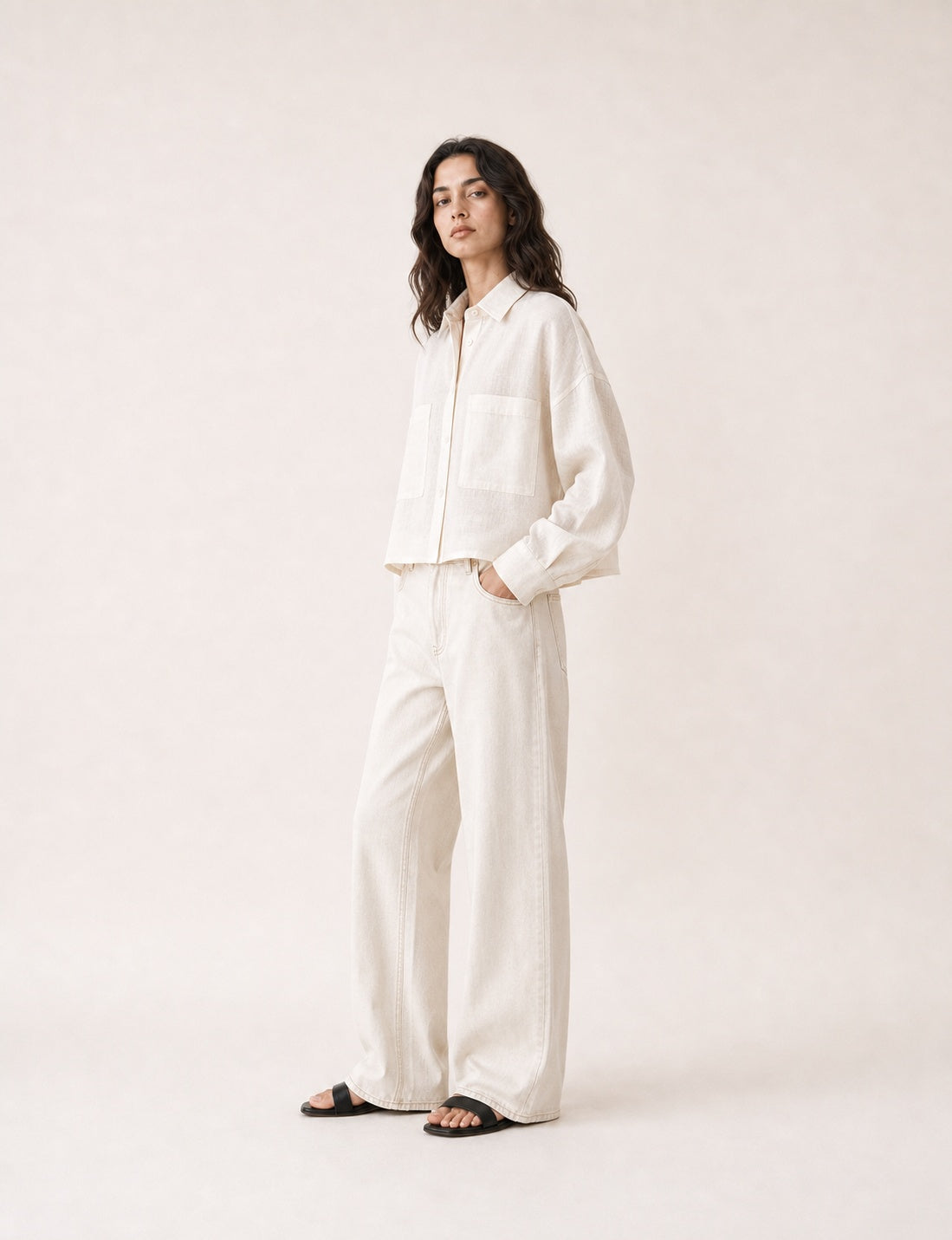 Big-Pocket Cropped Linen Shirt
