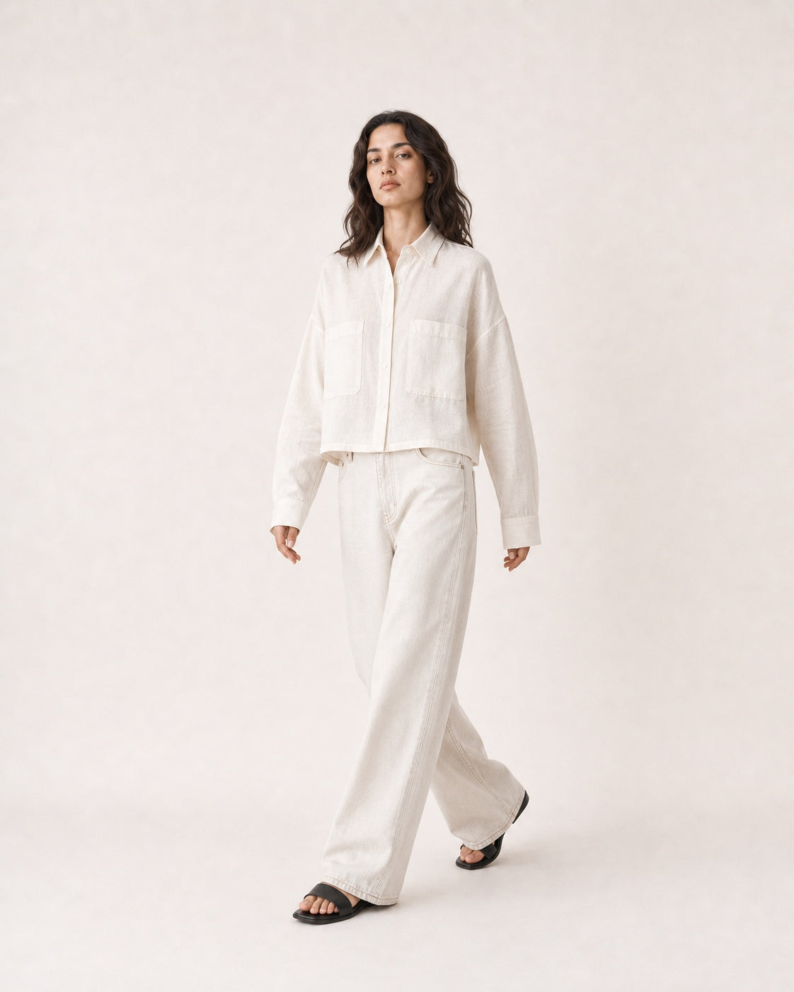Big-Pocket Cropped Linen Shirt