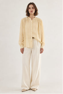 Pleated Ramie Shirt