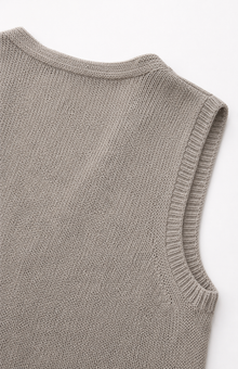 Linen V-Neck Sleeveless Knit Vest
