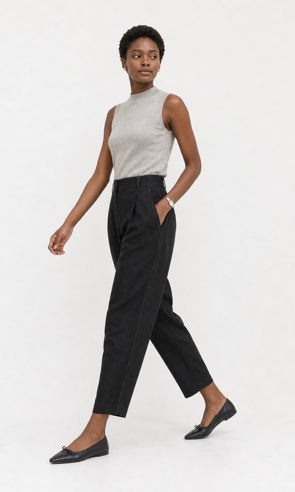 Black Linen Carrot-Fit Trousers
