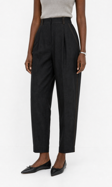 Black Linen Carrot-Fit Trousers