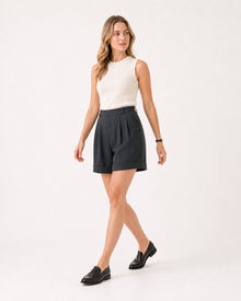 Linen Cuffed Shorts