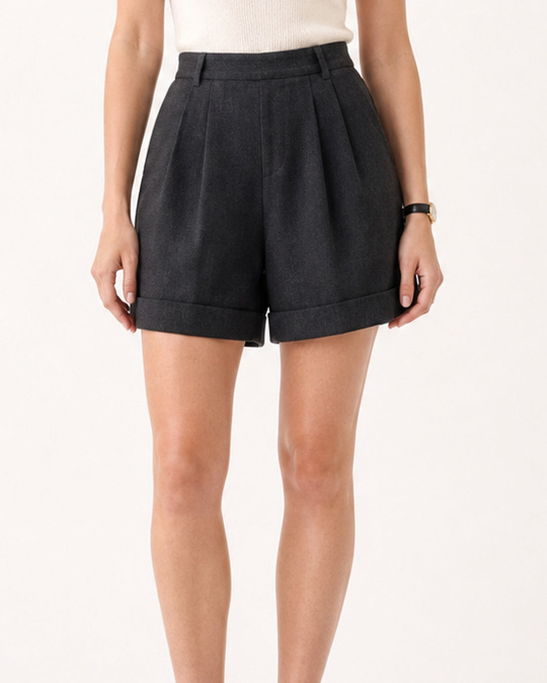Linen Cuffed Shorts